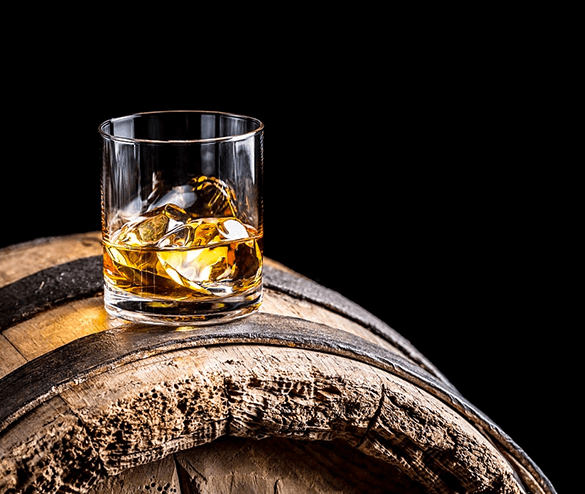 6 Best Places Every Whiskey-Lover Needs To Add To Their Bucket List