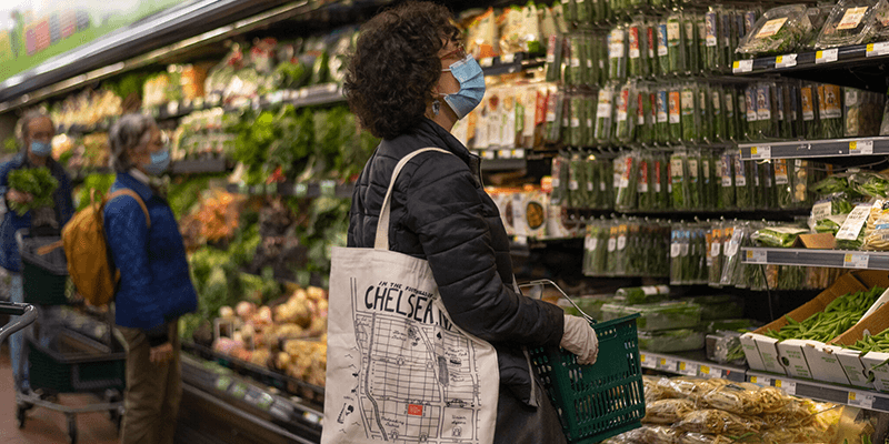 4 Great Deals Supermarkets Are Offering to Shoppers 4 Great Deals Supermarkets Are Offering to Shoppers