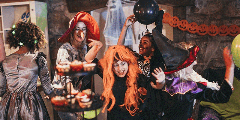 THE DIY HALLOWEEN BASH THE DIY HALLOWEEN BASH
